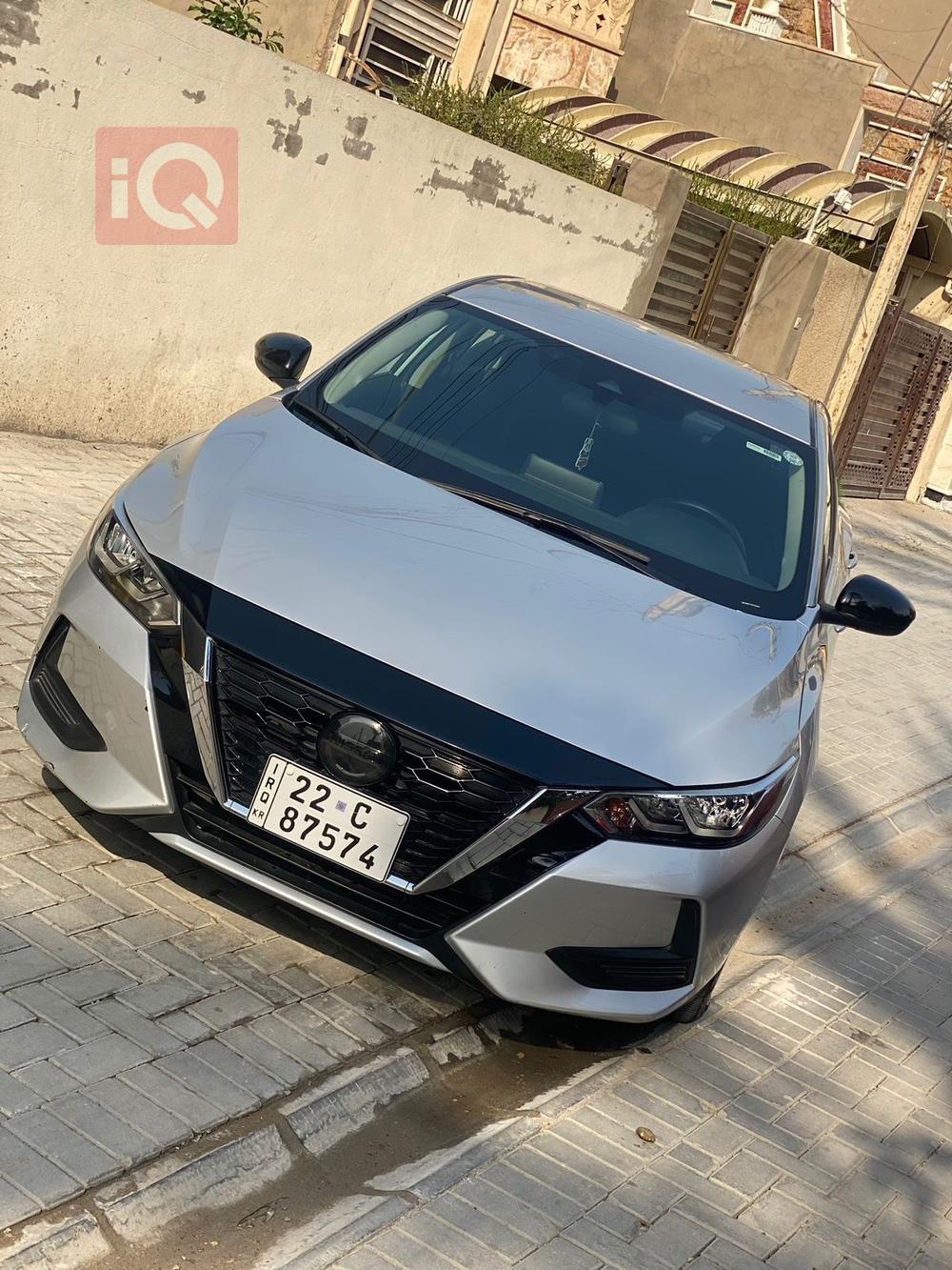 نيسان سنترا